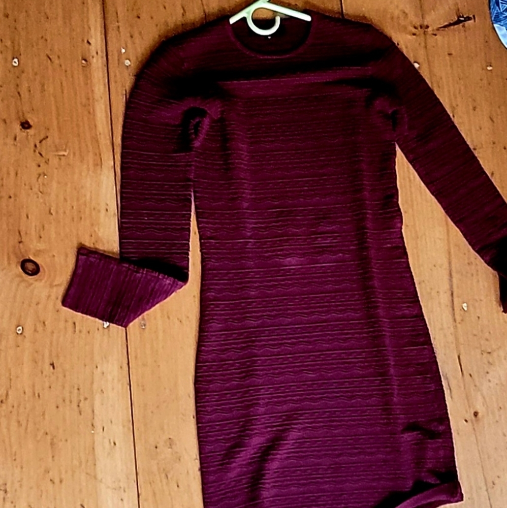 Marroon spandex-like mini-dress